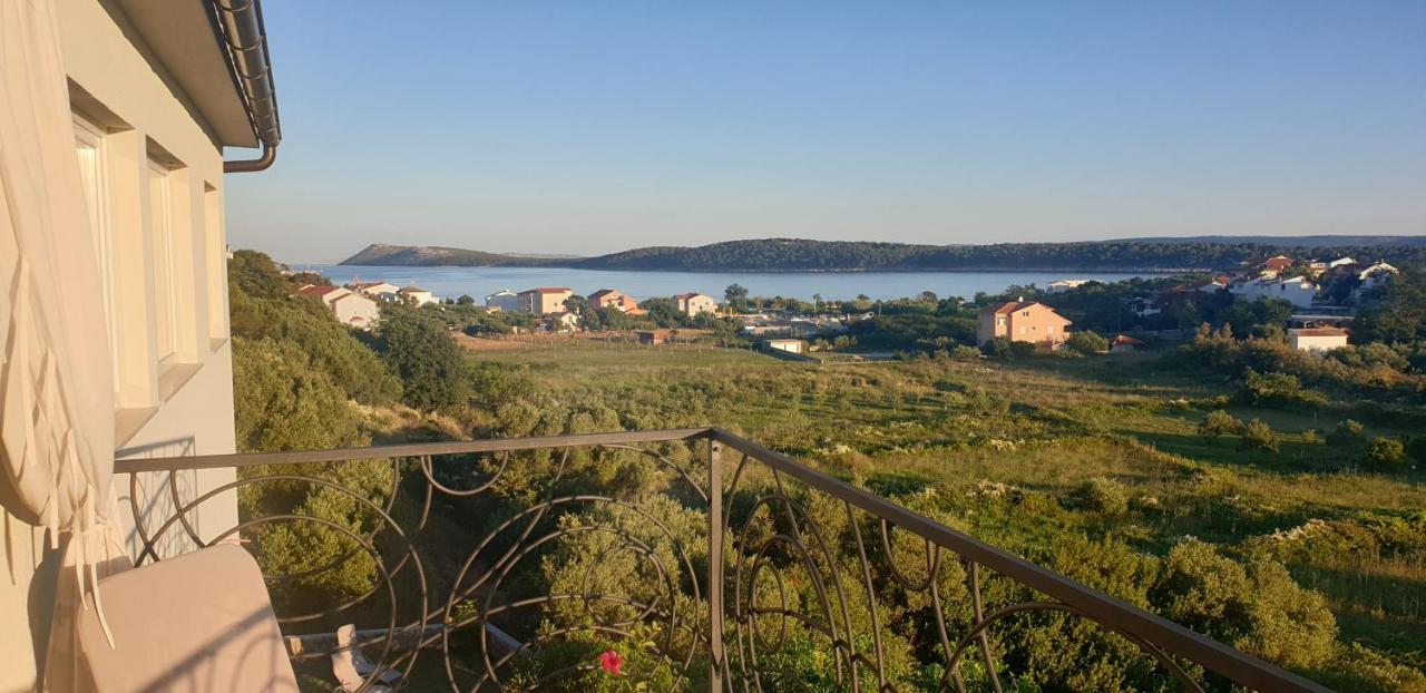 Apartment Mia 2 Banjol Εξωτερικό φωτογραφία