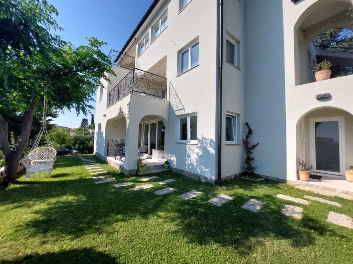Apartment Mia 2 Banjol Εξωτερικό φωτογραφία
