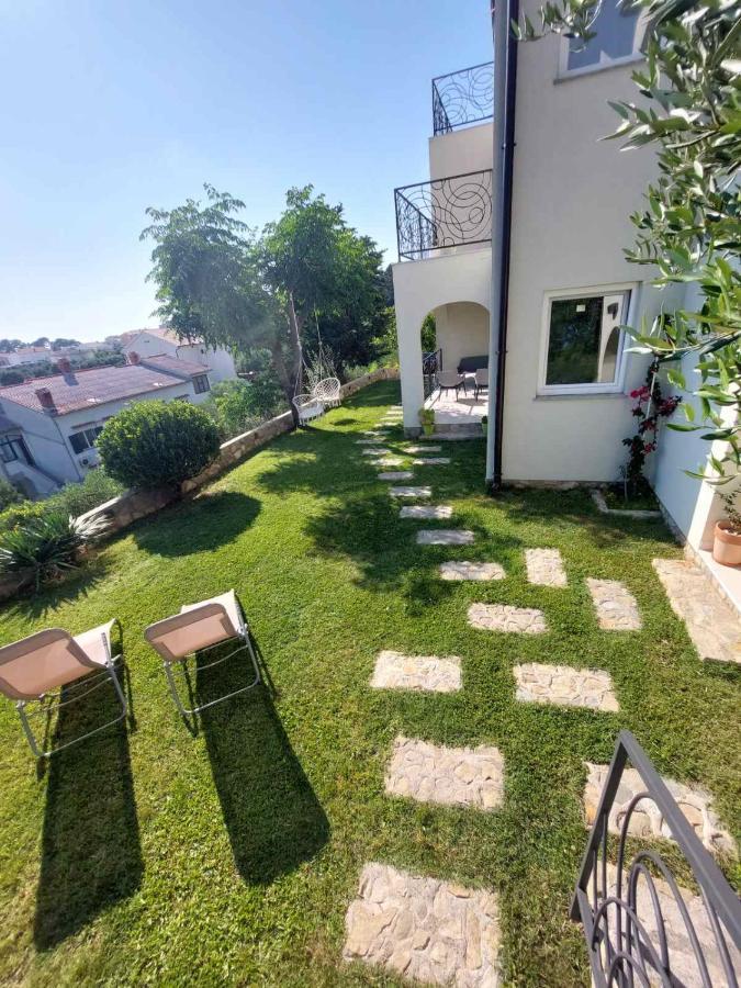 Apartment Mia 2 Banjol Εξωτερικό φωτογραφία